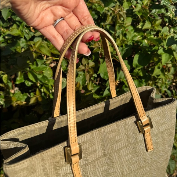 Authentic Fendi Zucca Canvas Tote Handbag ✨ - Picture 5 of 14